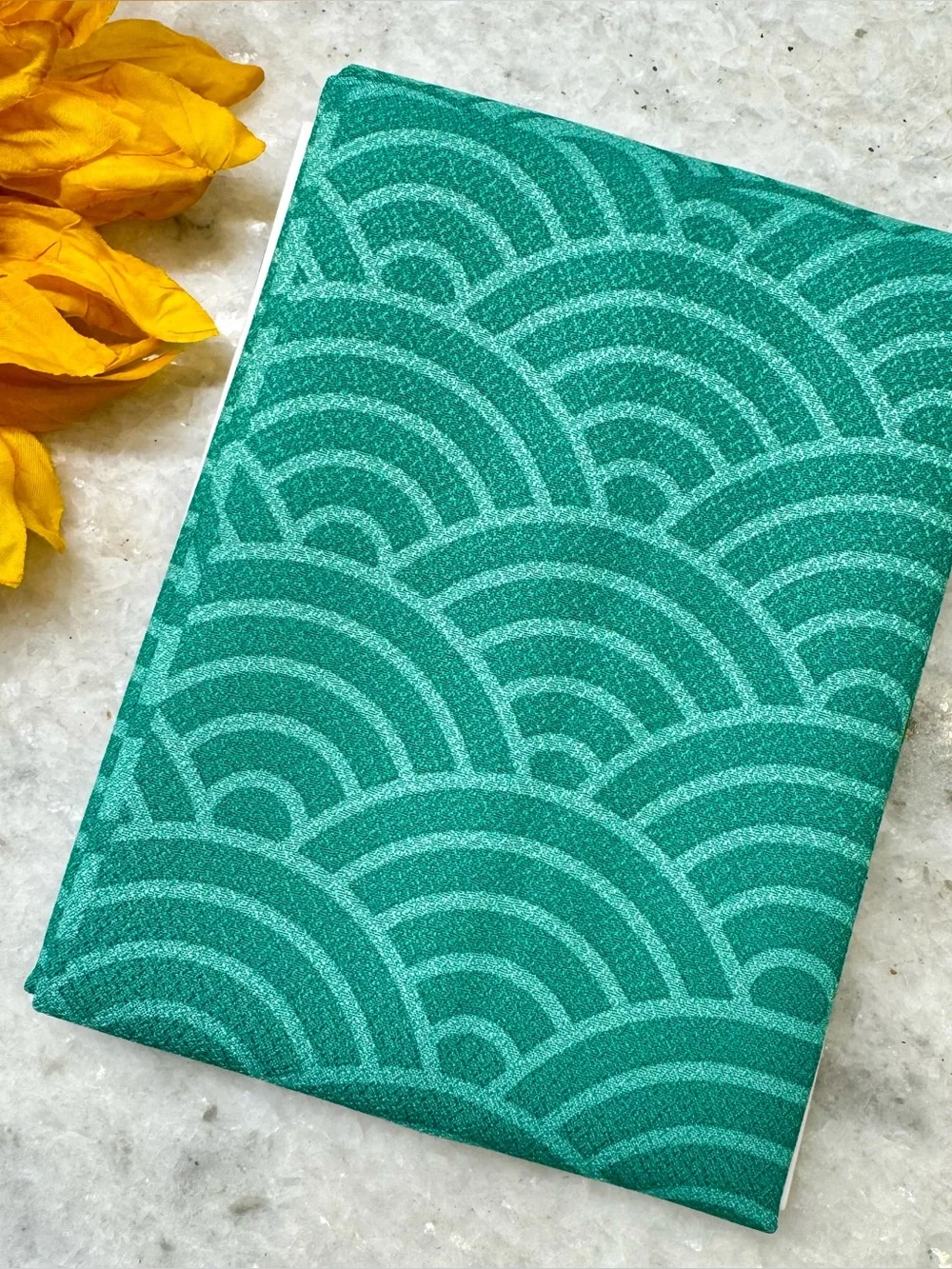 New Tatcha Reusable Furoshiki Cloth Fabric Gift Wrap w/ Green Scalloped Design